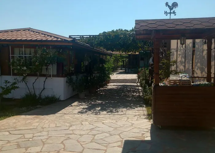 Гостевой дом Lozyata 3*